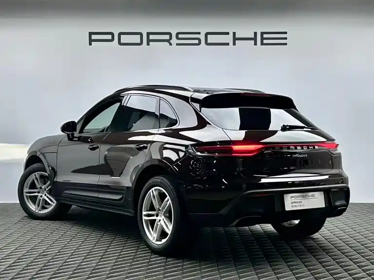 Porsche Macan 2024 — фото 6