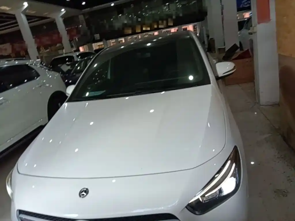 Mercedes-Benz B-Class 2020
