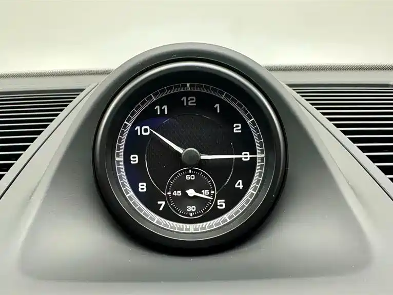 Porsche Macan 2024 — фото 13