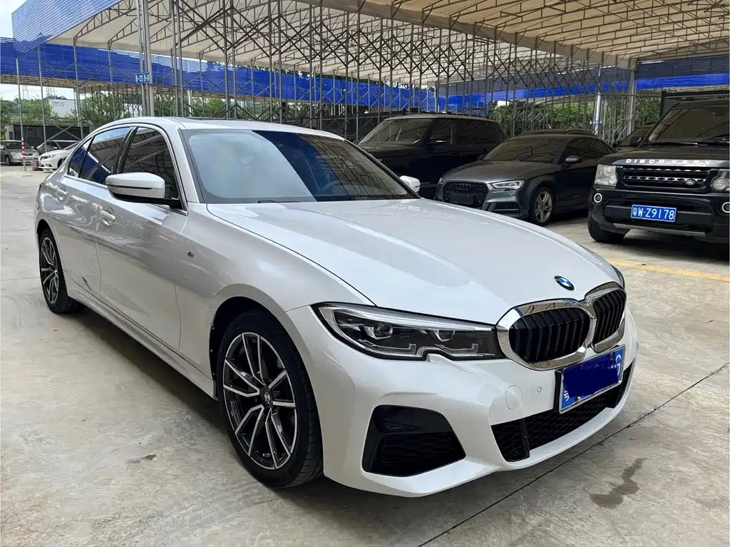 BMW 3 Series 2022
