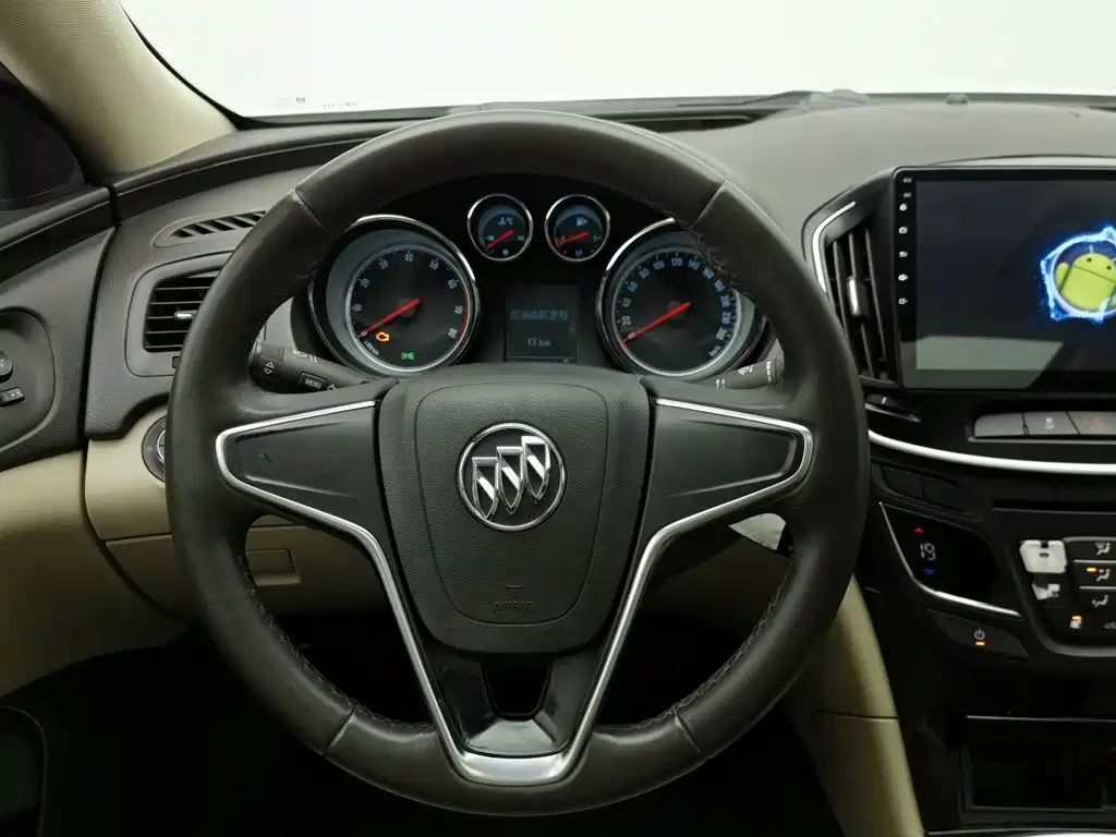 Buick Regal 2014 — фото 11