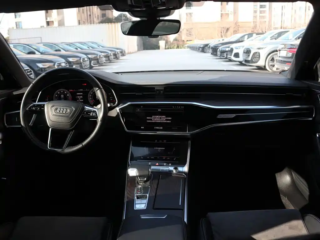 Audi A6L 2023 — фото 15