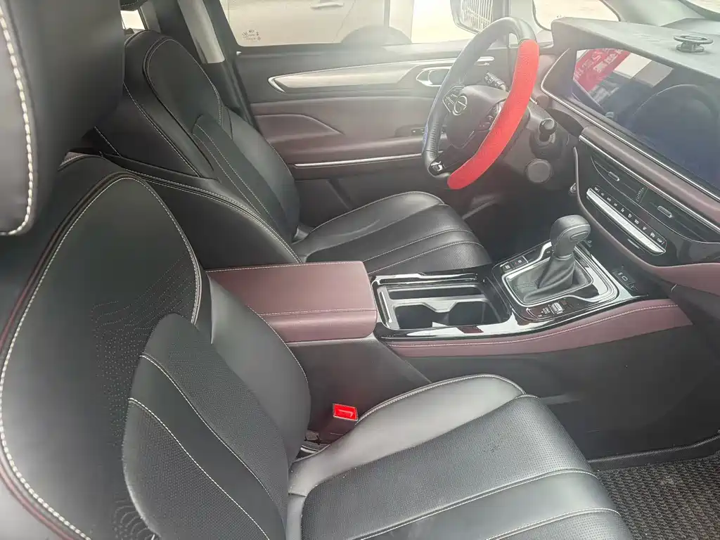 GAC Motor Trumpchi M6 2023 — фото 8