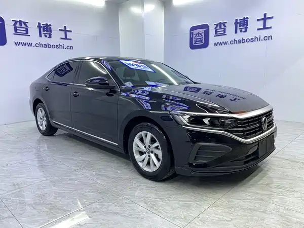 Volkswagen Passat 2023