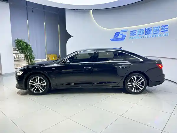 Audi A6L 2021