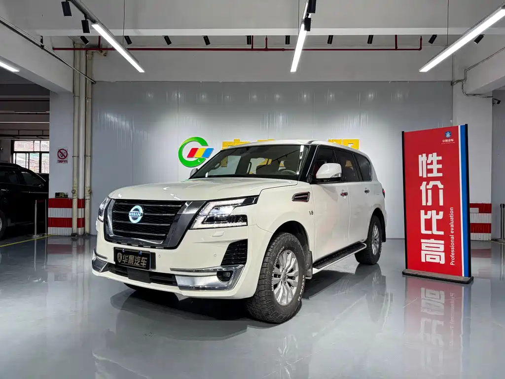 Nissan Patrol 2017 — фото 1