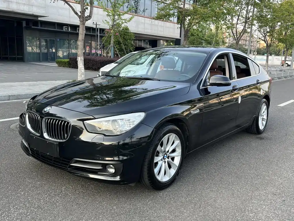 BMW 5 Series GT 2014