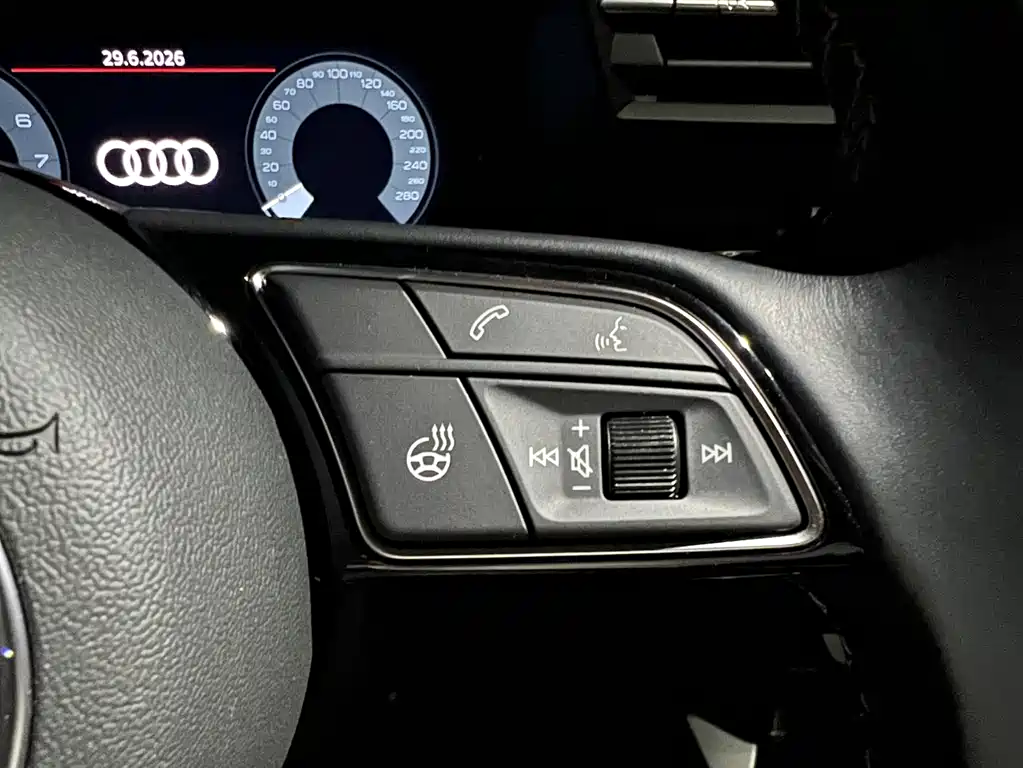 Audi A3 2023 — фото 20