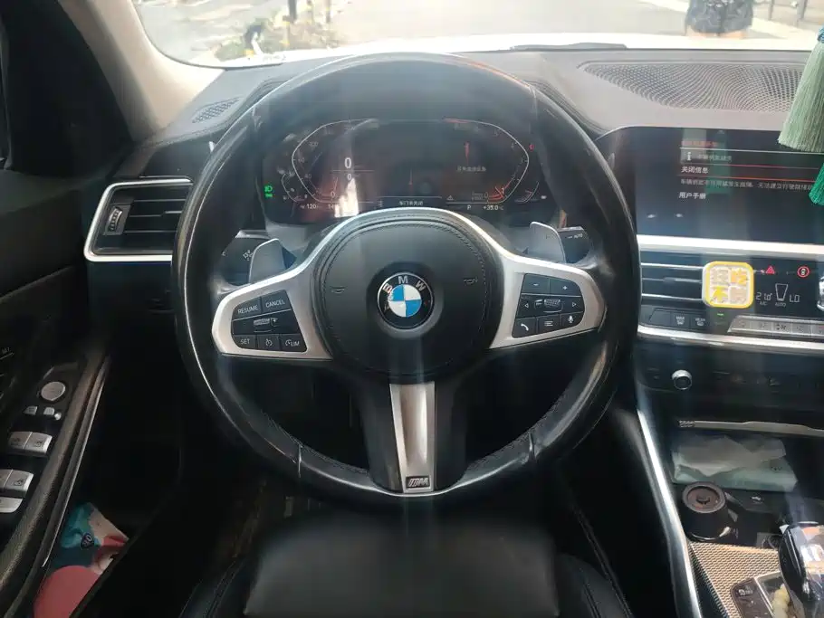 BMW 3 Series 2022 — фото 15
