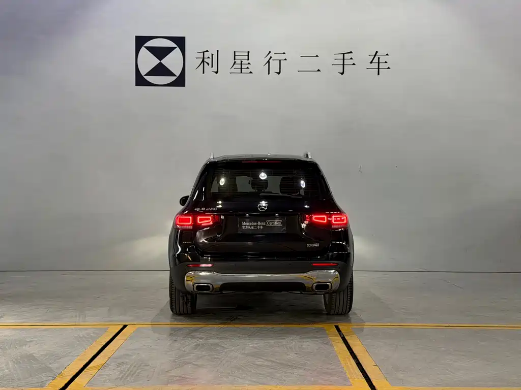 Mercedes-Benz GLB 2023 — фото 18