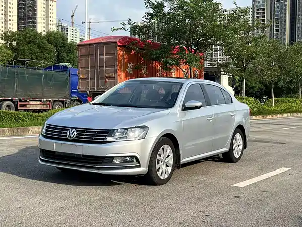 Volkswagen Lavida 2016