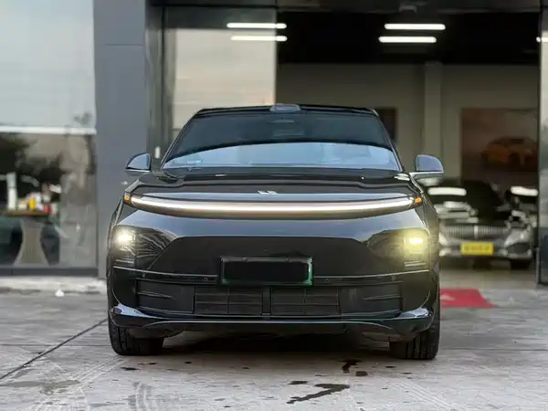 Li Auto L6 2024