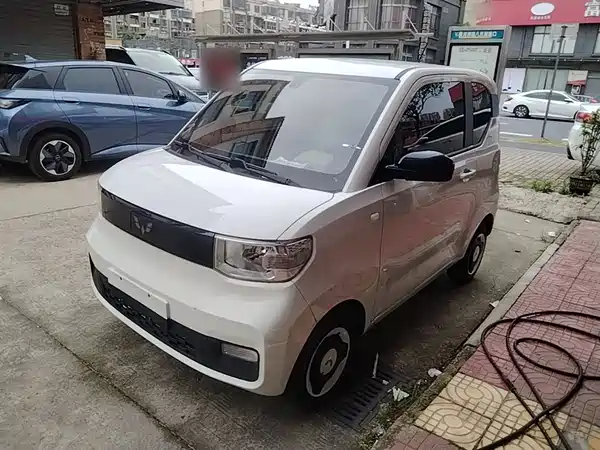 Wuling Hongguang MINIEV 2022