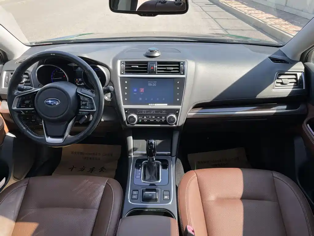 Subaru Outback 2018 — фото 6
