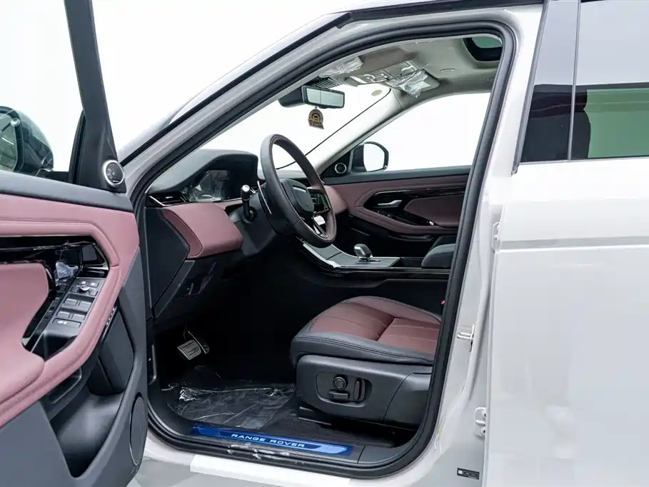 Land Rover Evoque 2026 — фото 17