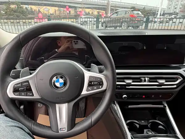 BMW 3 Series 2023