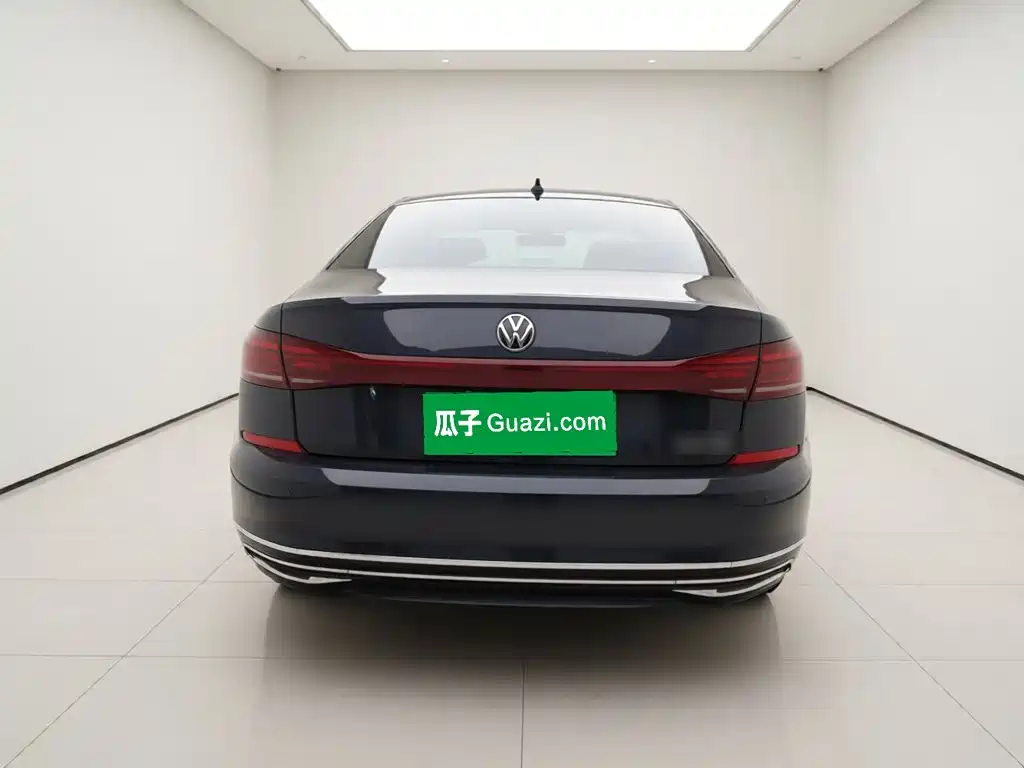 Volkswagen Passat 2023