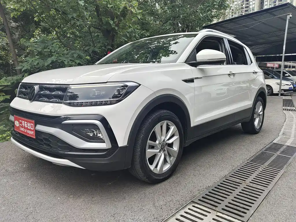 Volkswagen T-Cross 2022 — фото 1