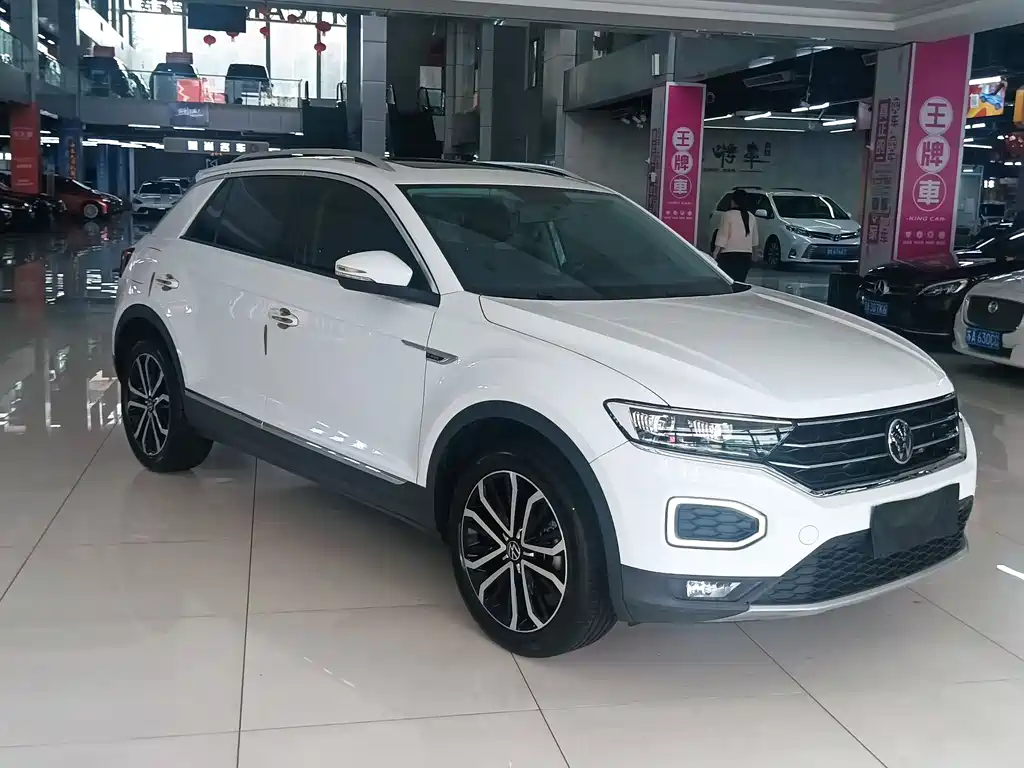 Volkswagen T-Roc 2021 — фото 3