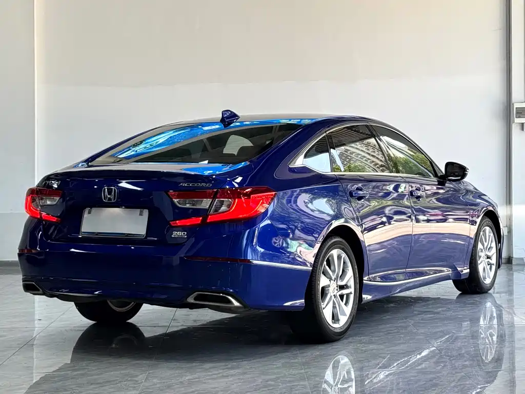 Honda Accord 2020 — фото 2