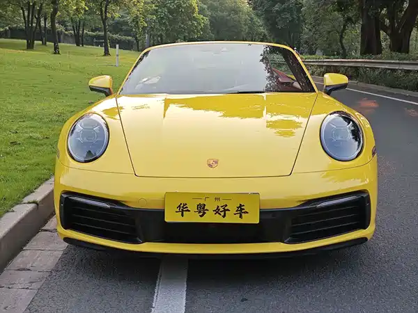 Porsche 911 2023