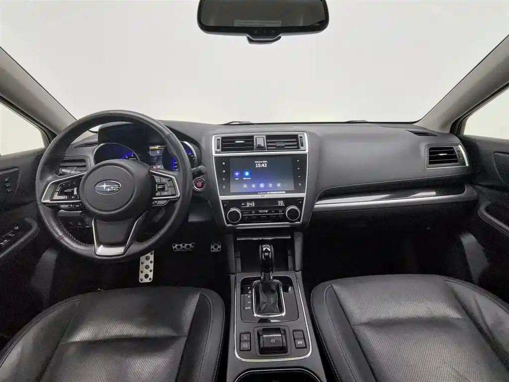 Subaru Outback 2018 — фото 5