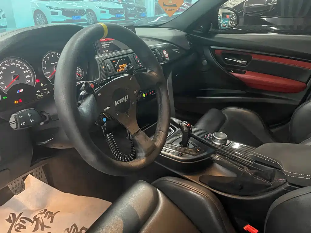 BMW M3 2018 — фото 13