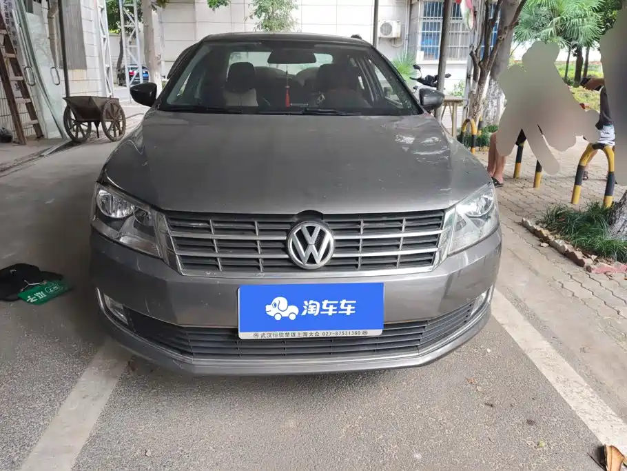 Volkswagen Lavida 2013