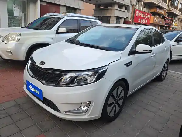 Kia K2 2012