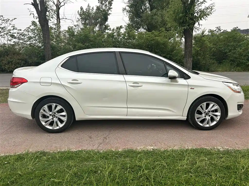 Citroen C4L 2017 — фото 22