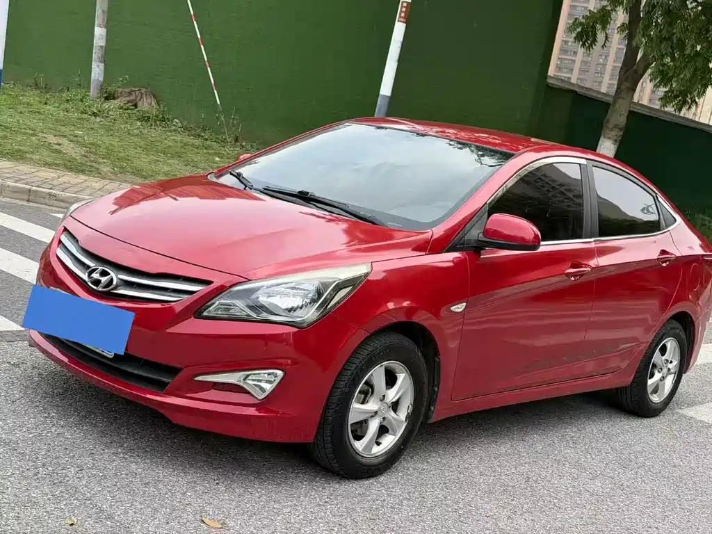 Hyundai Verna 2014 — фото 3