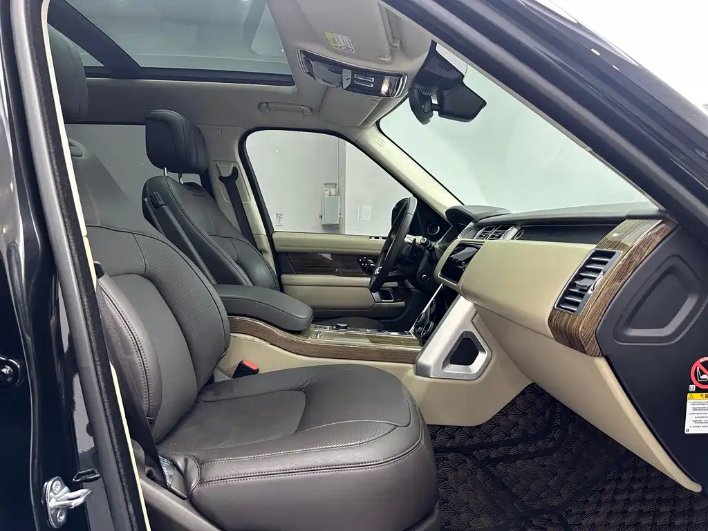 Land Rover Range Rover 2018 — фото 12