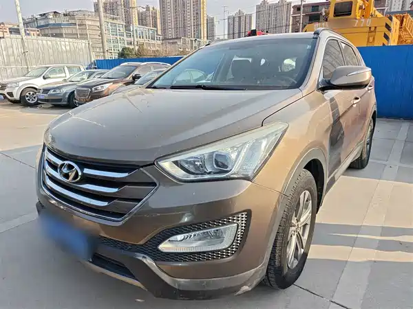 Hyundai Santa Fe 2013