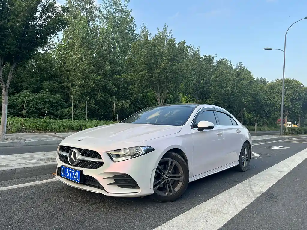 Mercedes-Benz A-Class 2022