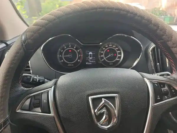 Baojun 560 2016