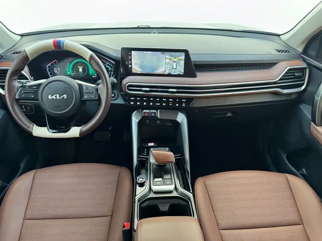 Kia Sportage 2022 — фото 12