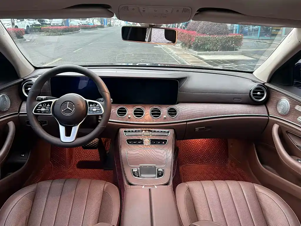 Mercedes-Benz E-Class 2020 — фото 6