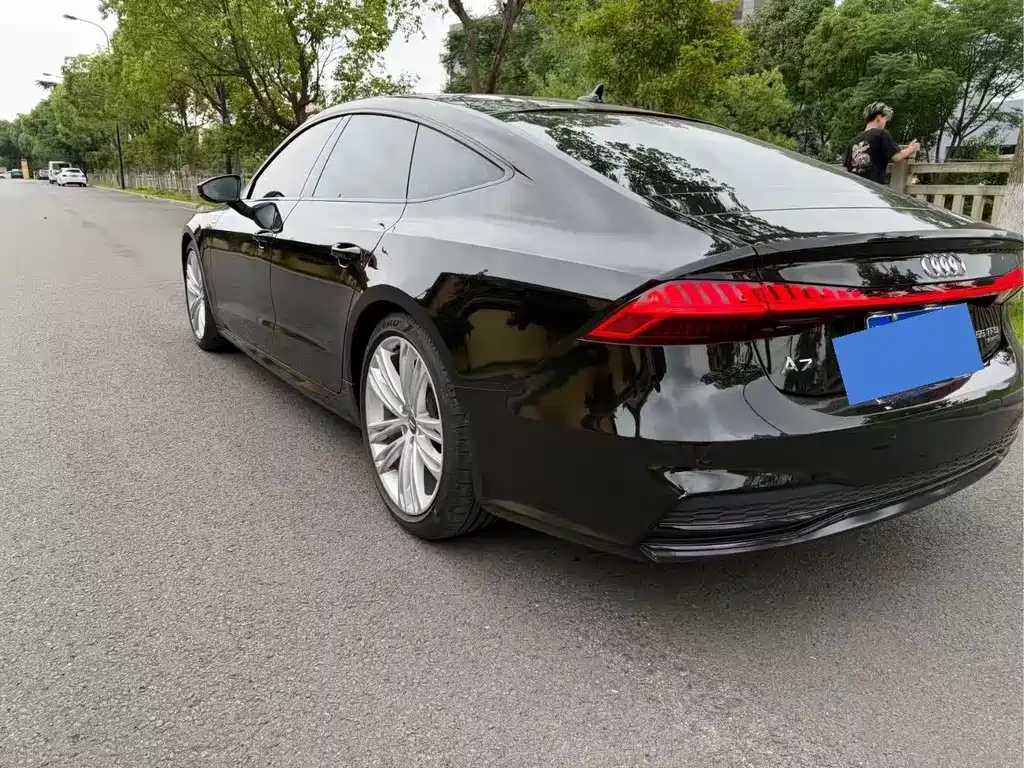 Audi A7 2019 — фото 13