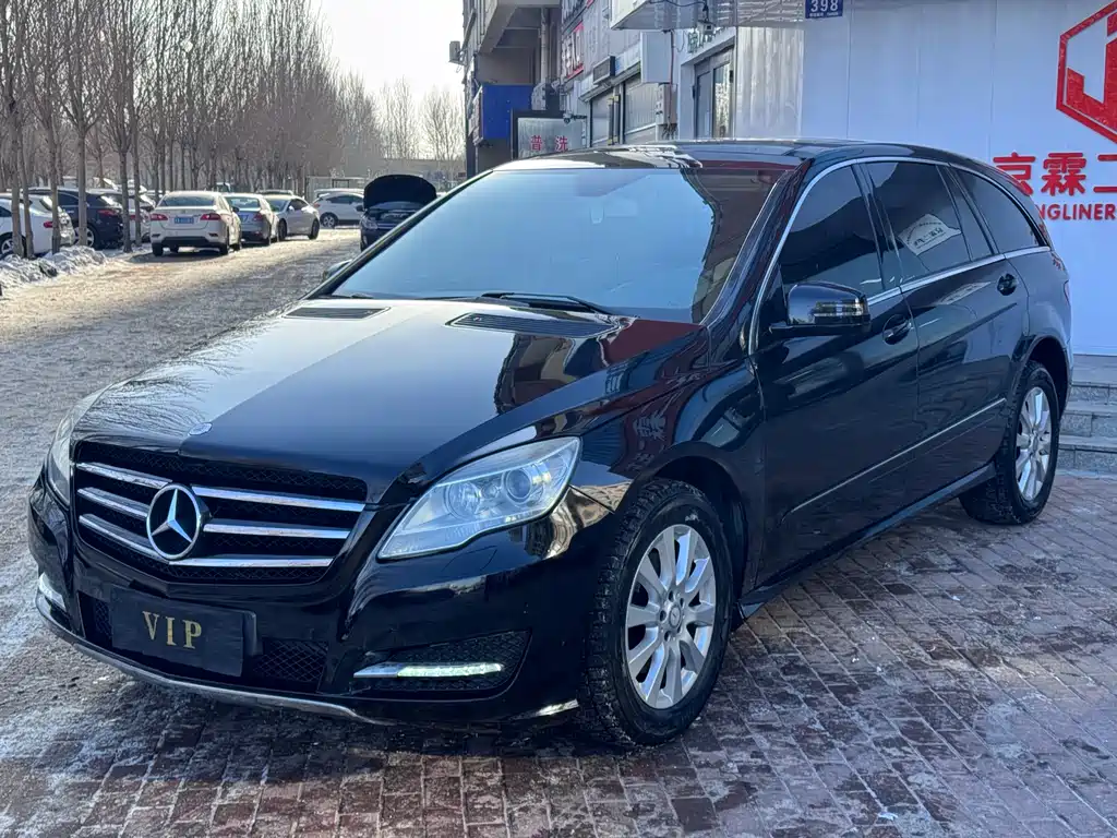 Mercedes-Benz R-Class 2017 — фото 1
