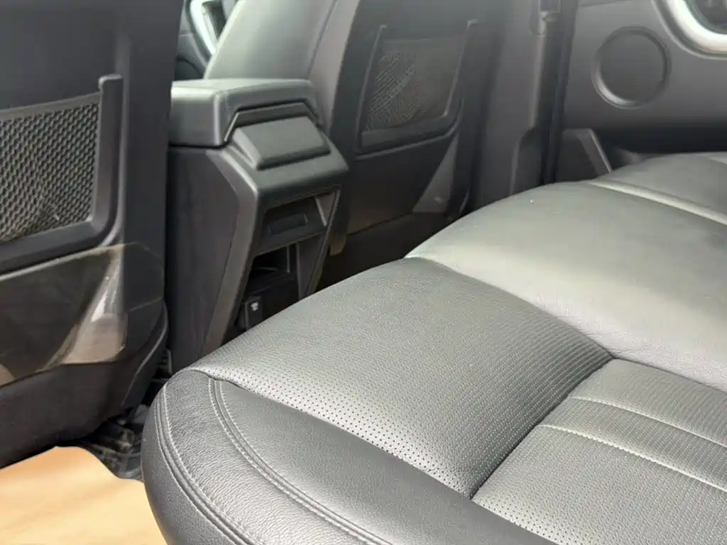 Land Rover Discovery Sport 2019 — фото 22