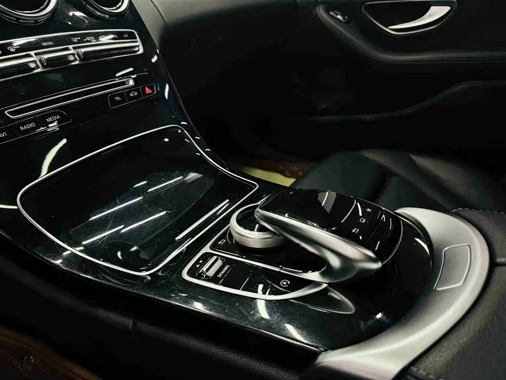 Mercedes-Benz C-Class 2016 — фото 15
