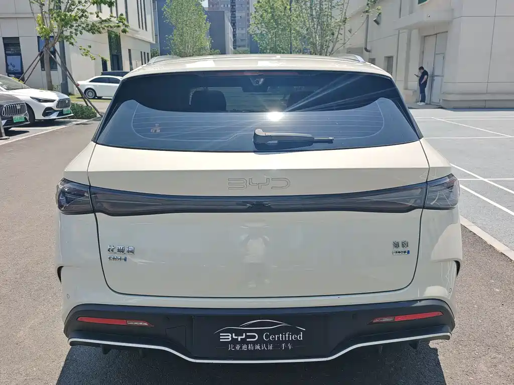 BYD Seal 06 DM-i Wagon 2025 — фото 9