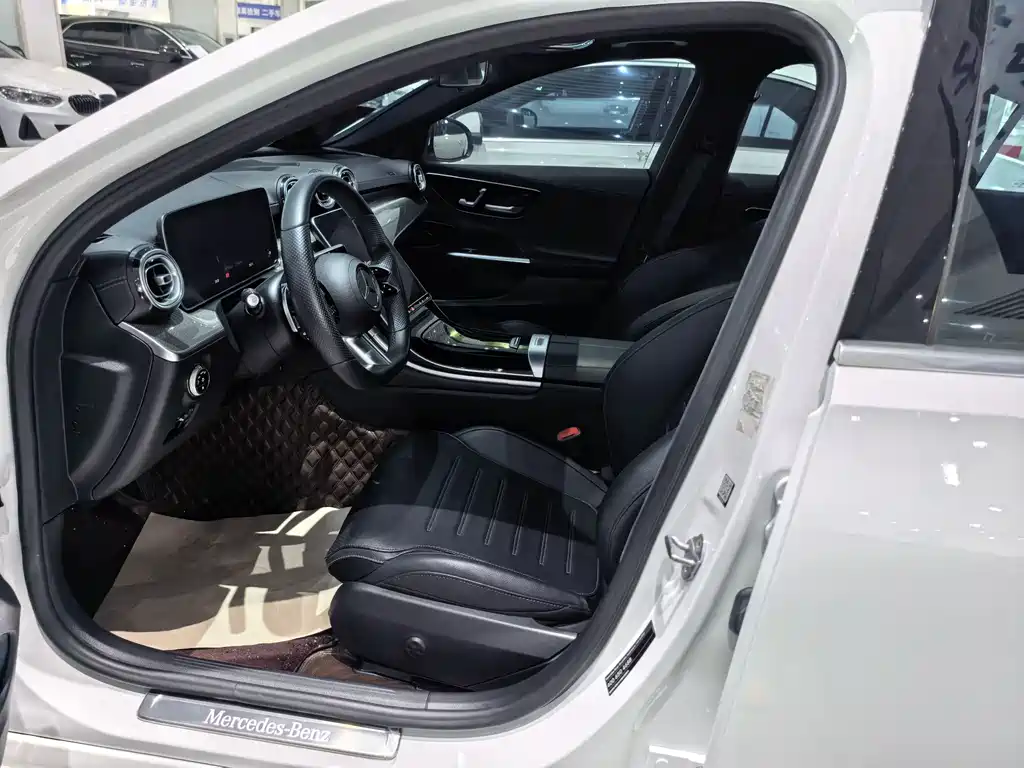 Mercedes-Benz C-Class 2022 — фото 6
