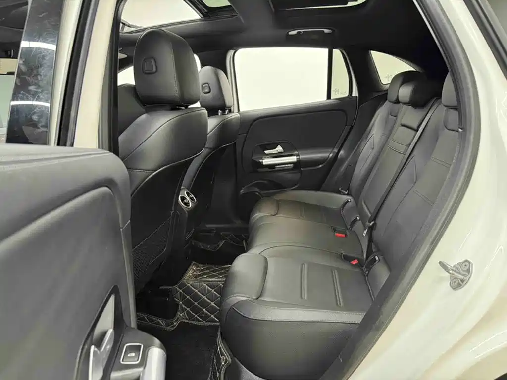 Mercedes-Benz GLA 2022 — фото 2