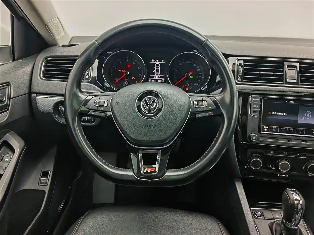 Volkswagen Sagitar 2019 — фото 11