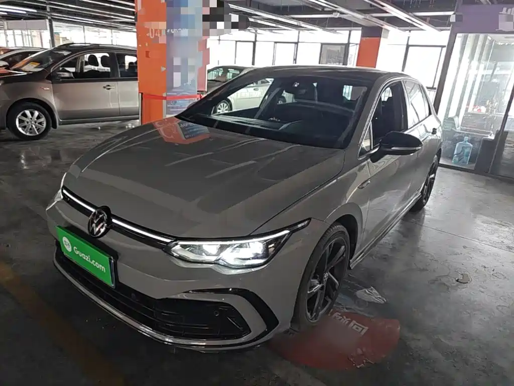 Volkswagen Golf 2024