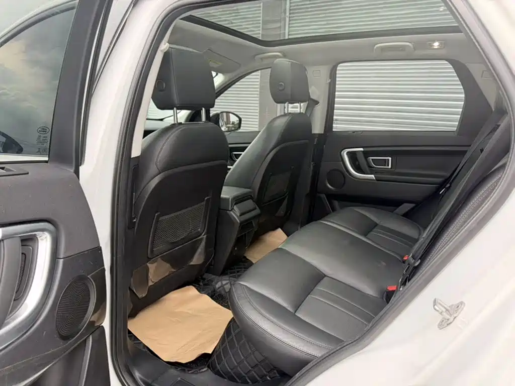 Land Rover Discovery Sport 2019 — фото 17