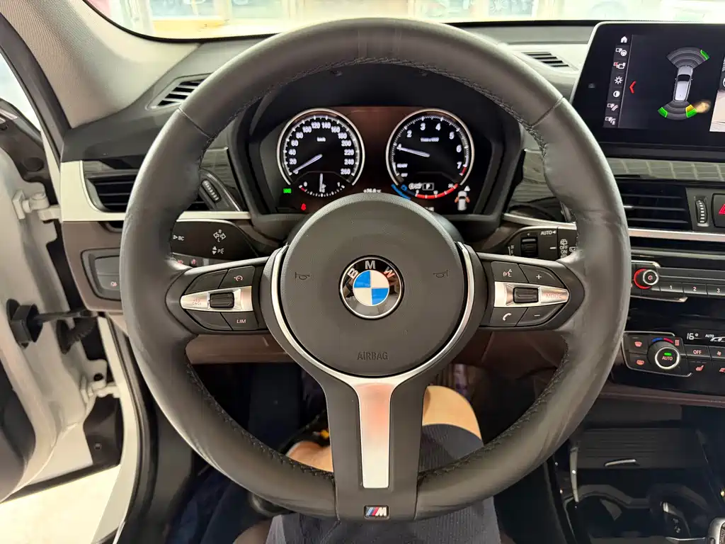BMW X1 2020 — фото 13