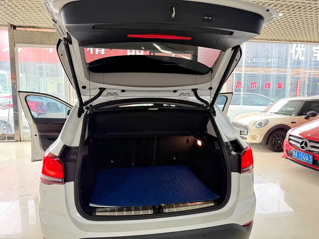 BMW X1 2020 — фото 18