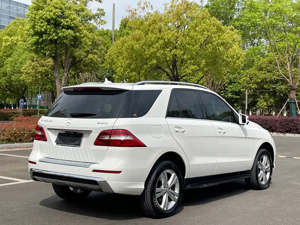 Mercedes-Benz M-Class 2015 — фото 15